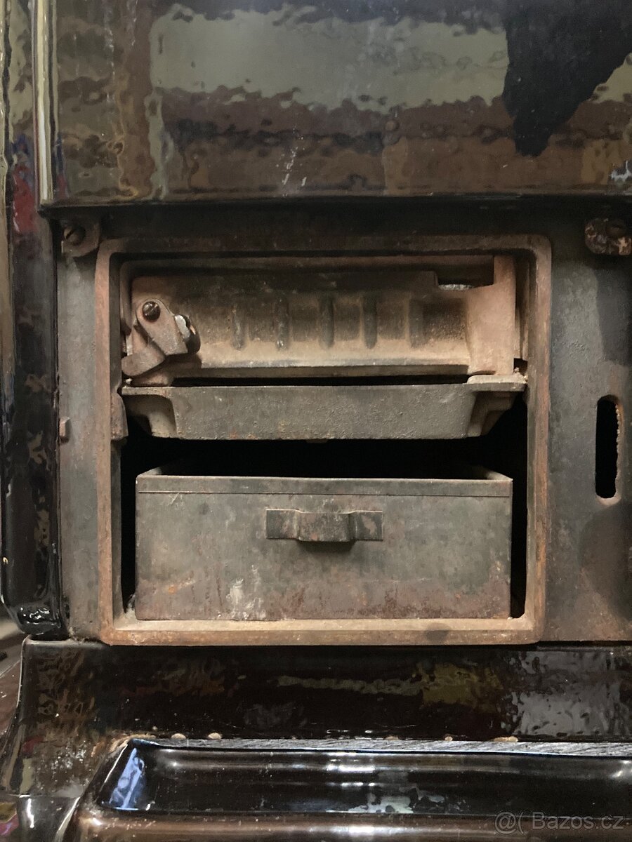 Stará kamna Buderus - 6