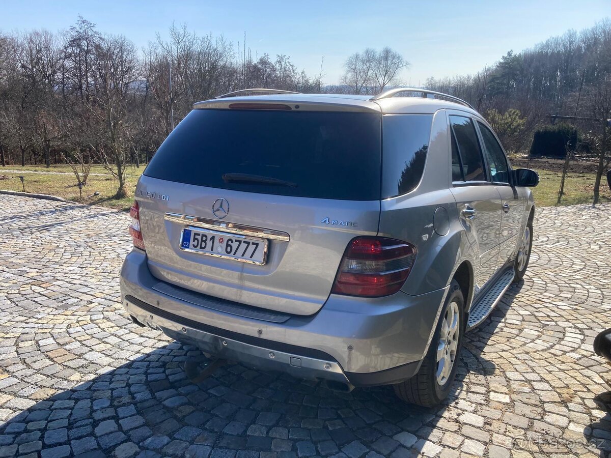 Mercedes Benz ML W164 320CDI - 6