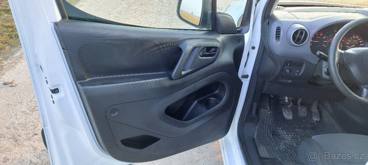 Berlingo r.v.2017 1.6 HDI - 6