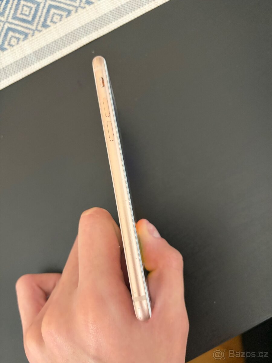 IPhone 8, 64GB - 6