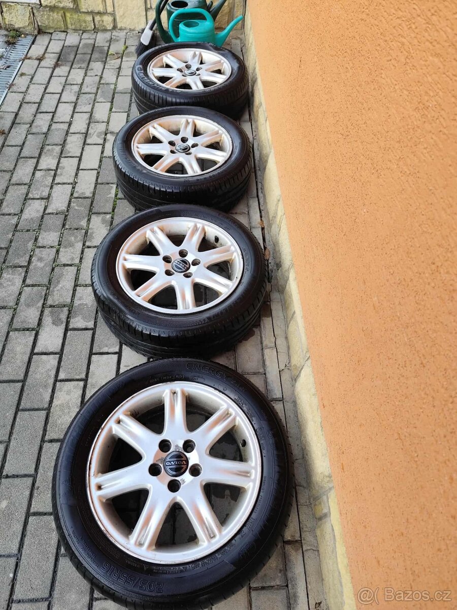 Kola R16 volvo, napínací kladka, měnič CD - 6