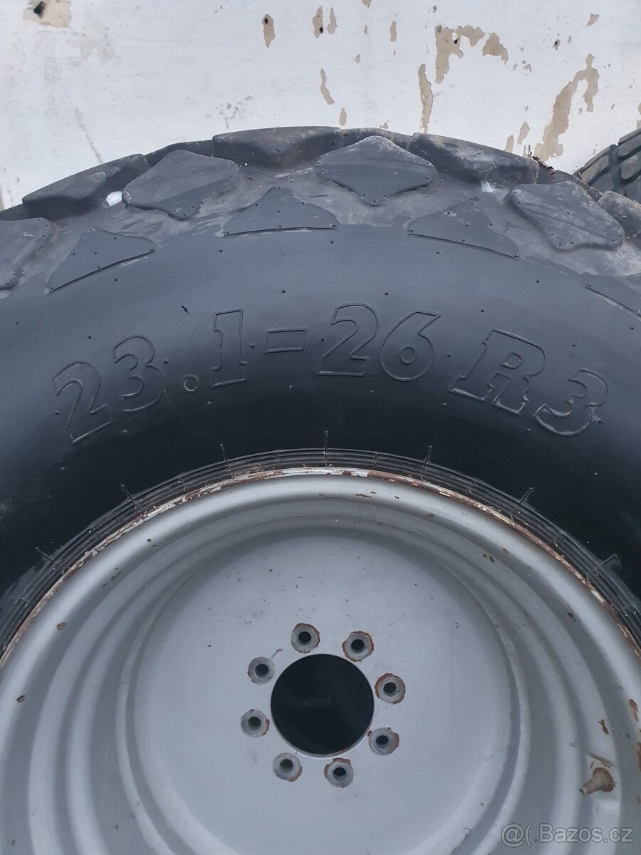 Kola na traktor Case - 6