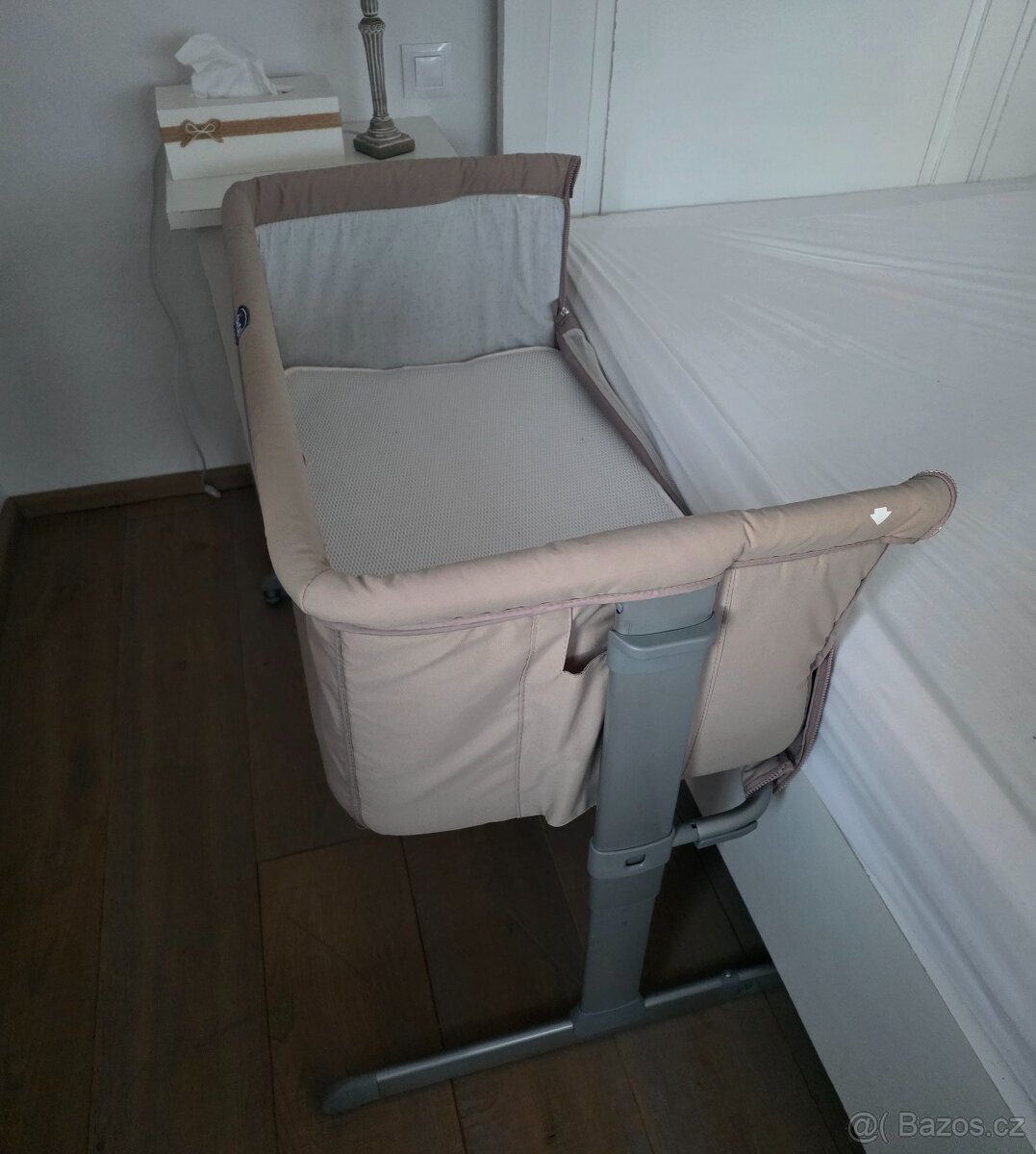 Přistýlková postýlka Chicco Next2Me - 6
