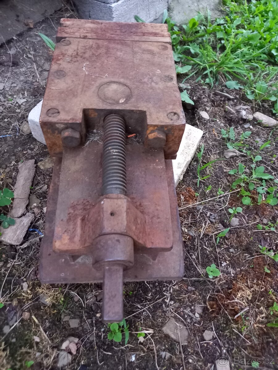 Prodám strojní svěrák - 6