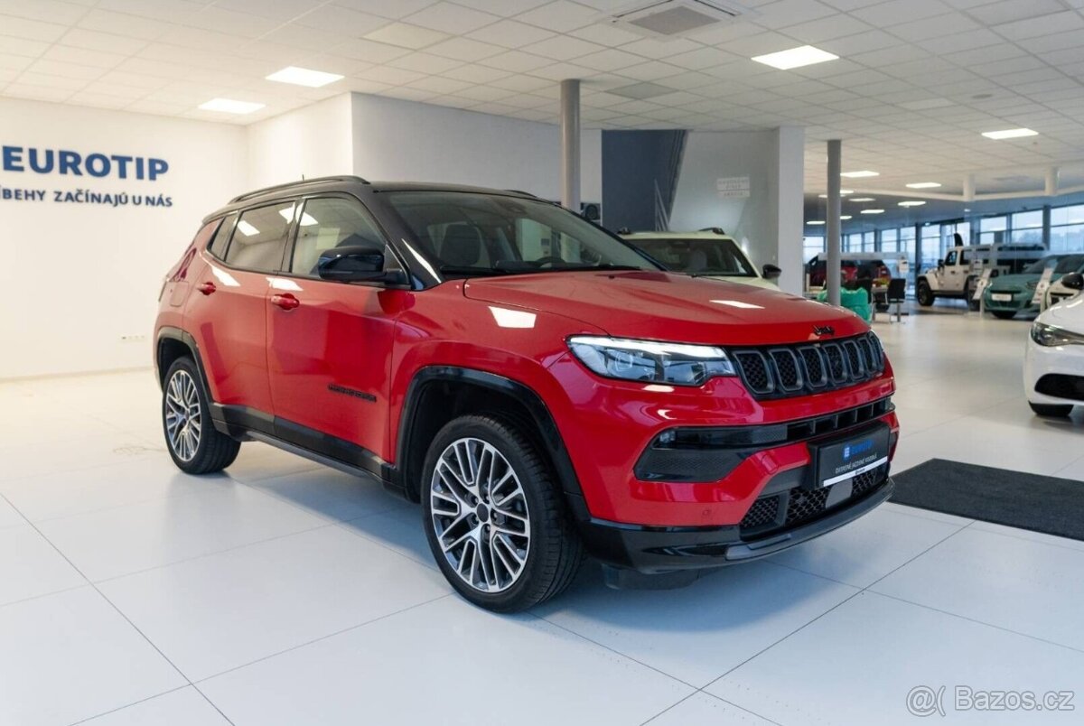 Jeep Compass 1.5 e-Hybrid Summit A/T - 6