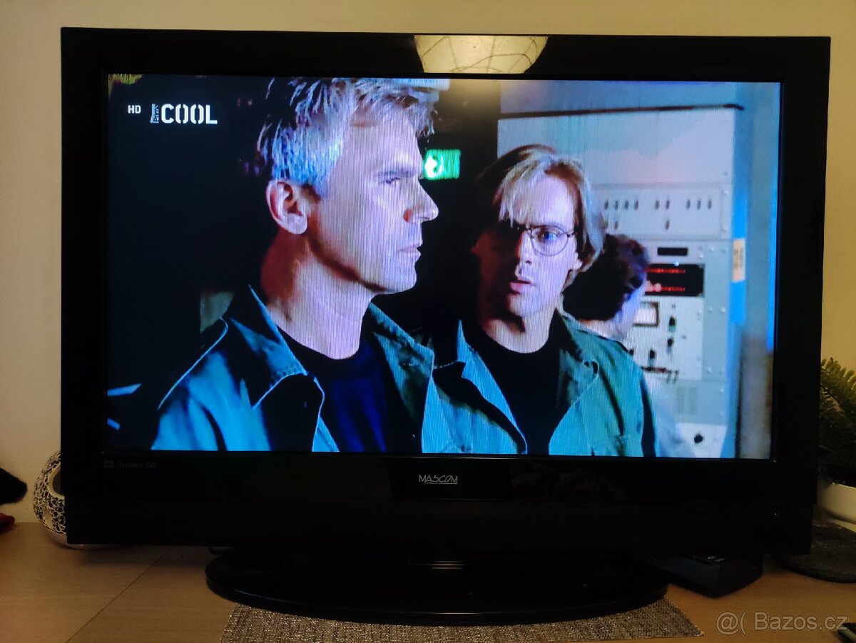 Mascom MC32W35 IDTV 32" + SetTopBox - 6