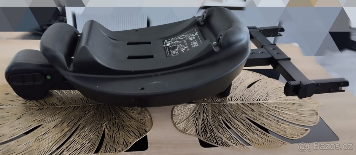 Vajíčko/dětská autosedačka s isofixem - 6