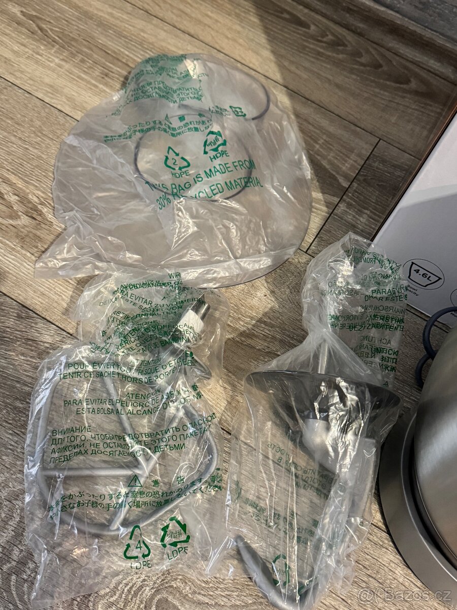 Kuchynsky robot Kenwood - 6