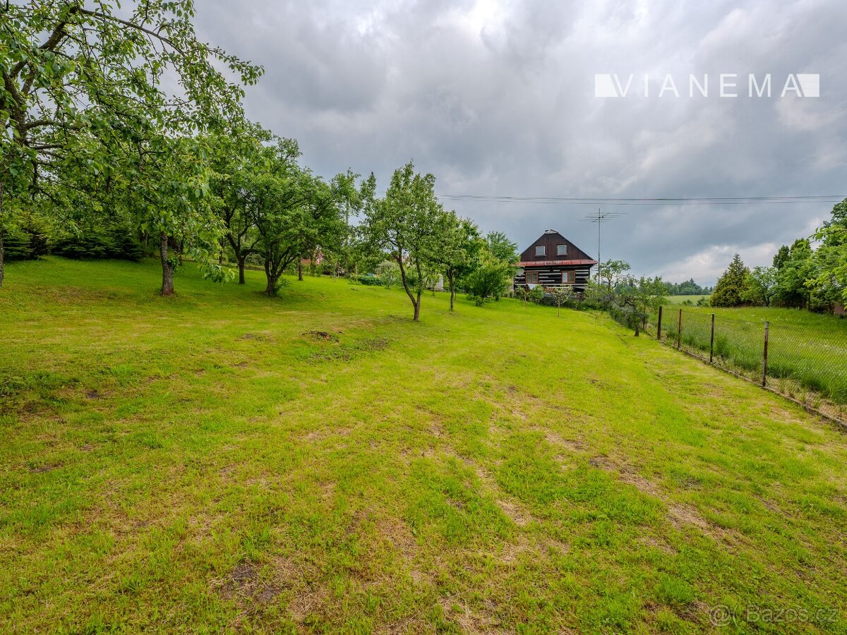 POUZE U NÁS Stavební pozemek v obci Čierne, Čadca - 640 m² - 6