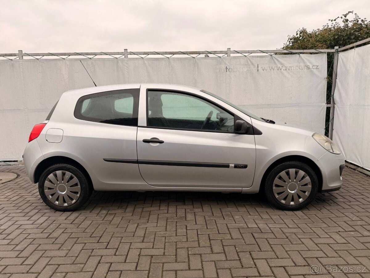 Renault Clio, 1.5dCi 50kW, STK 11/2027 - 6