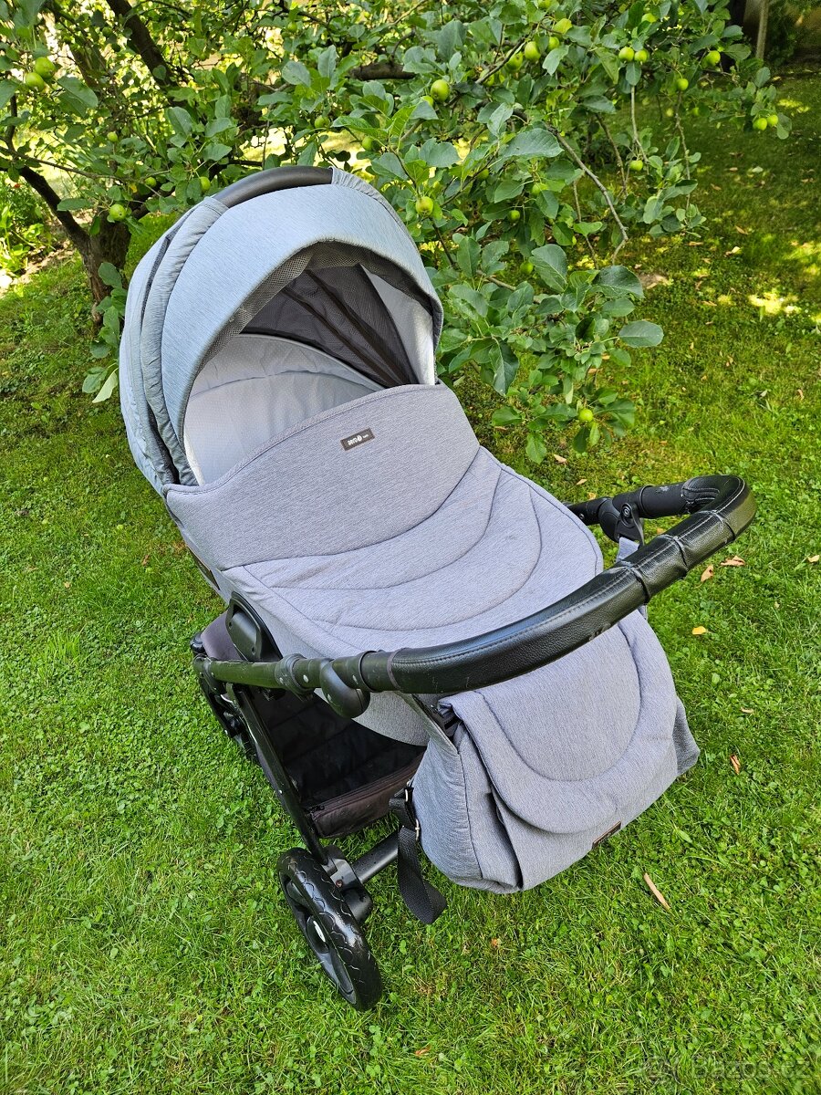Prodám kočarek Tutis Aero 2v1 - 6