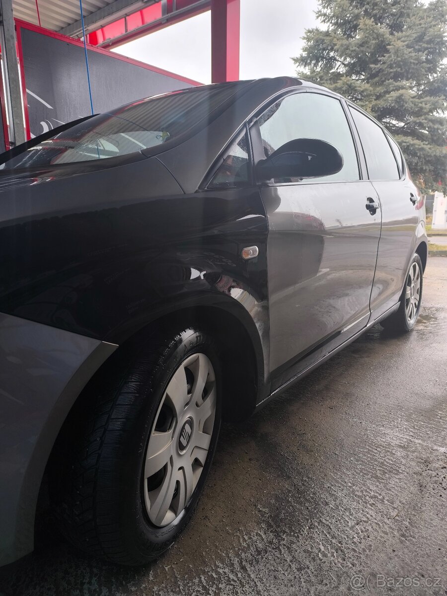 Seat Altea nafta 77 kW rok 2005/12 - 6