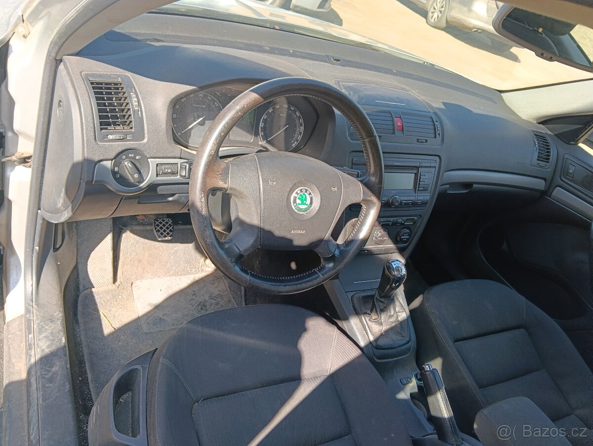 Prodám škoda Octavia 2 combi - 6