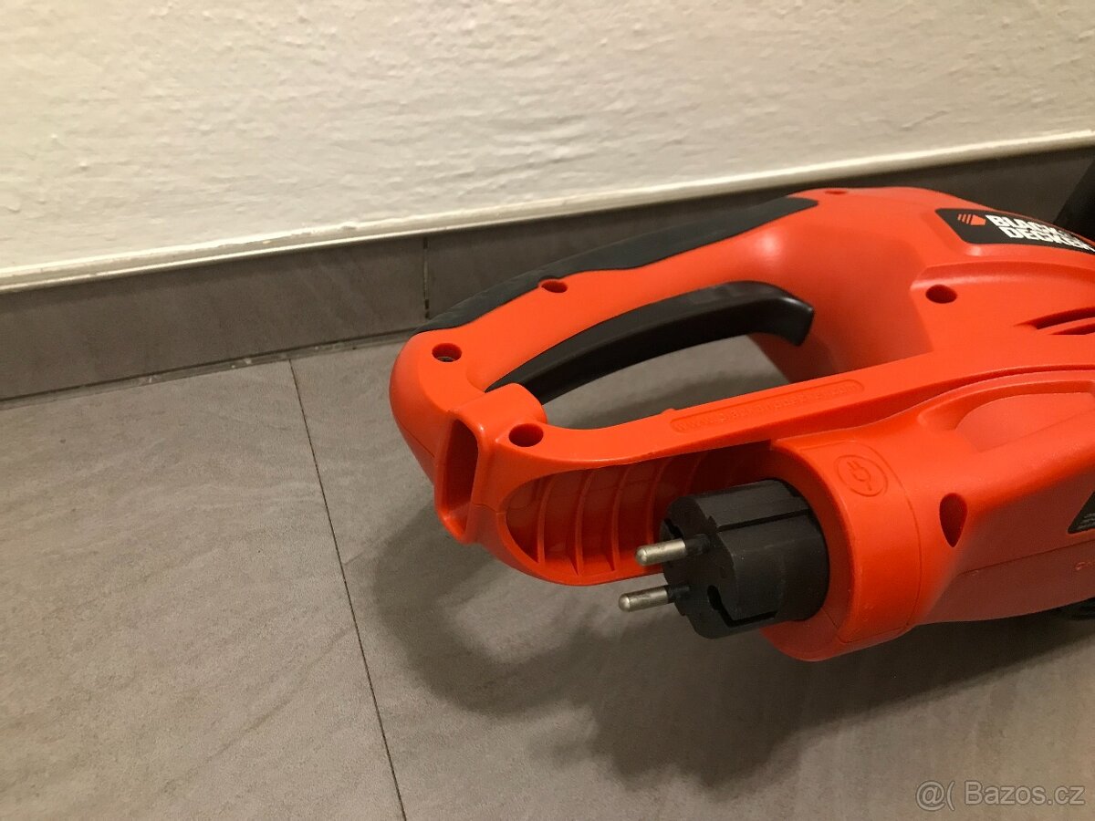 Nůžky na živý plot Black-Decker GT5050 - 6