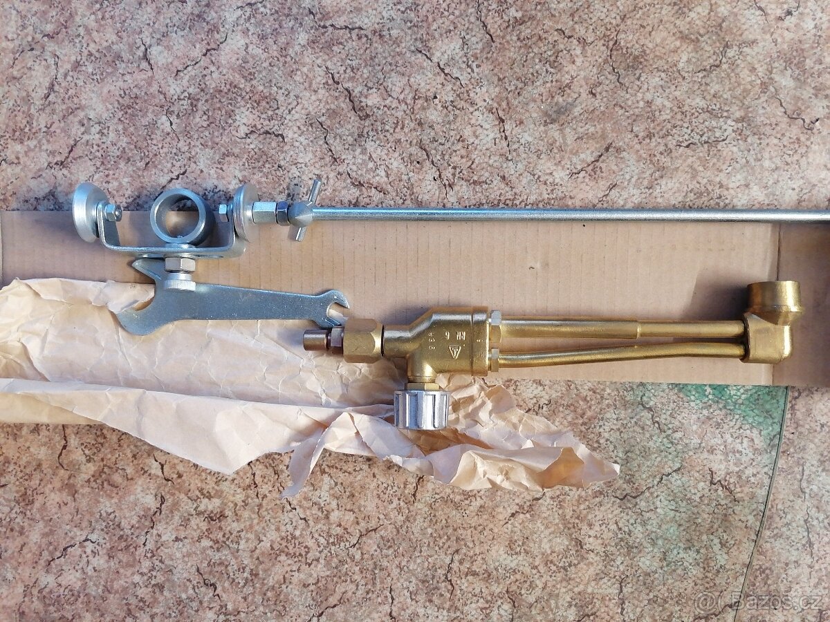 Hodiny kyslík X acetylen X držák hořáků atd. - 6