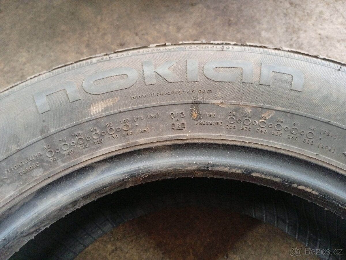 4ks 195/65 R15 Nokian zímní 6-7mm DOT 4721 - 6