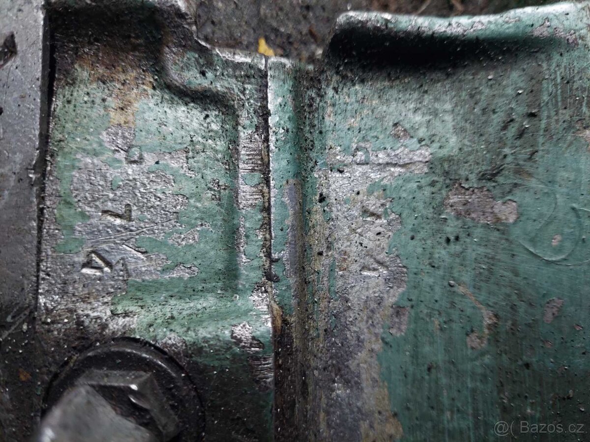 Motor na IŽ49 kliková hřídel bez vůle v dobrém stavu IŽ350 - 6