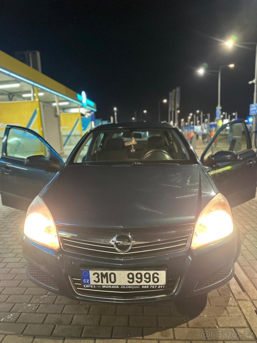 Opel Astra H top stav - 6