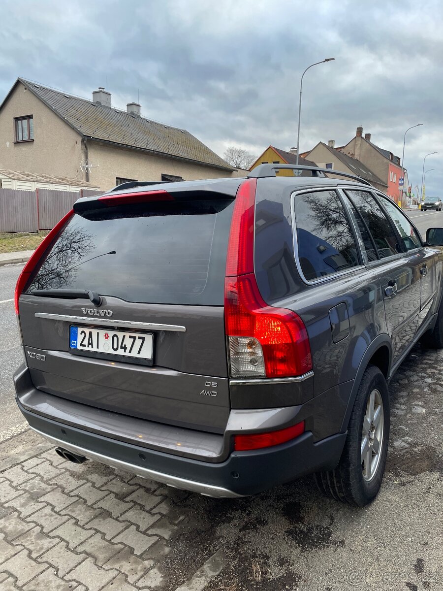 Volvo XC90 - 6