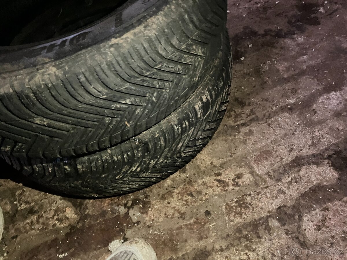 2ks celoroční HANKOOK KINERGY 4S2 215/65R16 - 6
