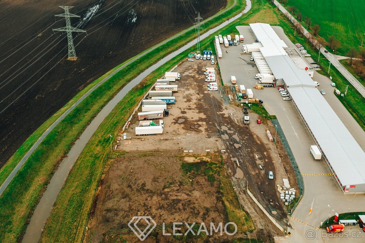 Prodej pozemku pro komerční výstavbu - 5400 m² - Měnín - 6