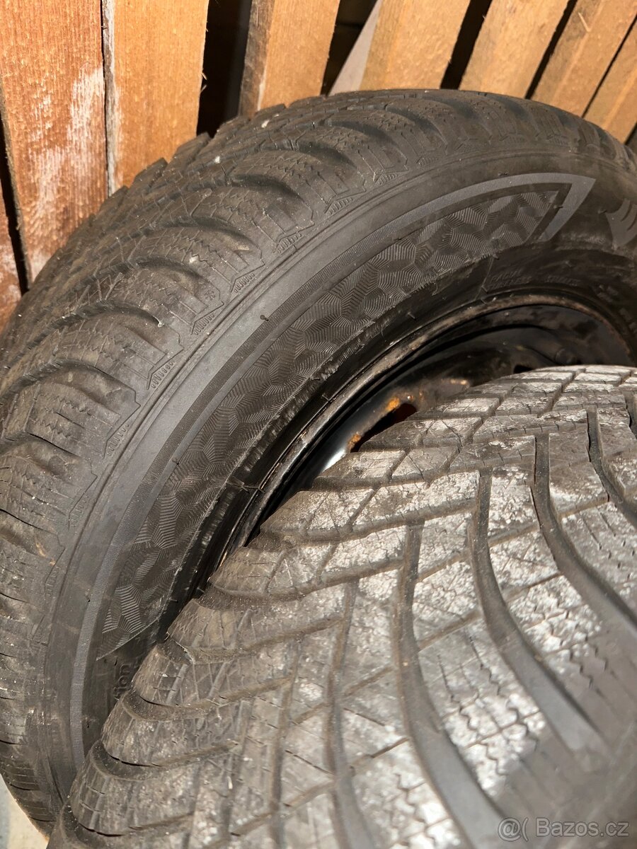 Zimní pneu + plecháče - 6