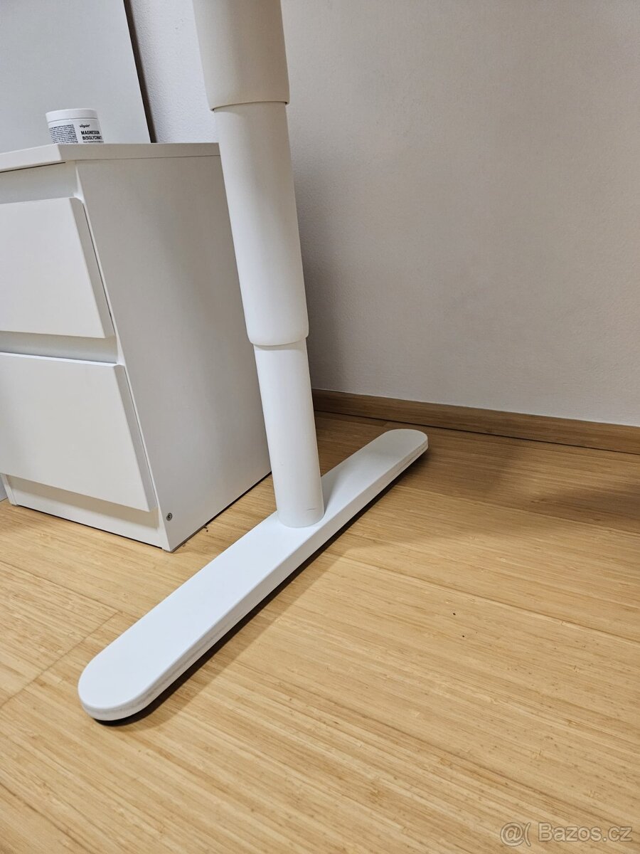 IKEA Bekant – elektrický polohovateľný stôl 160×80 cm (biela - 6