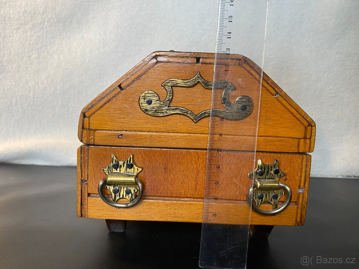Dekorativní dřevěná truhlička – šperkovnice / úschova drobno - 6