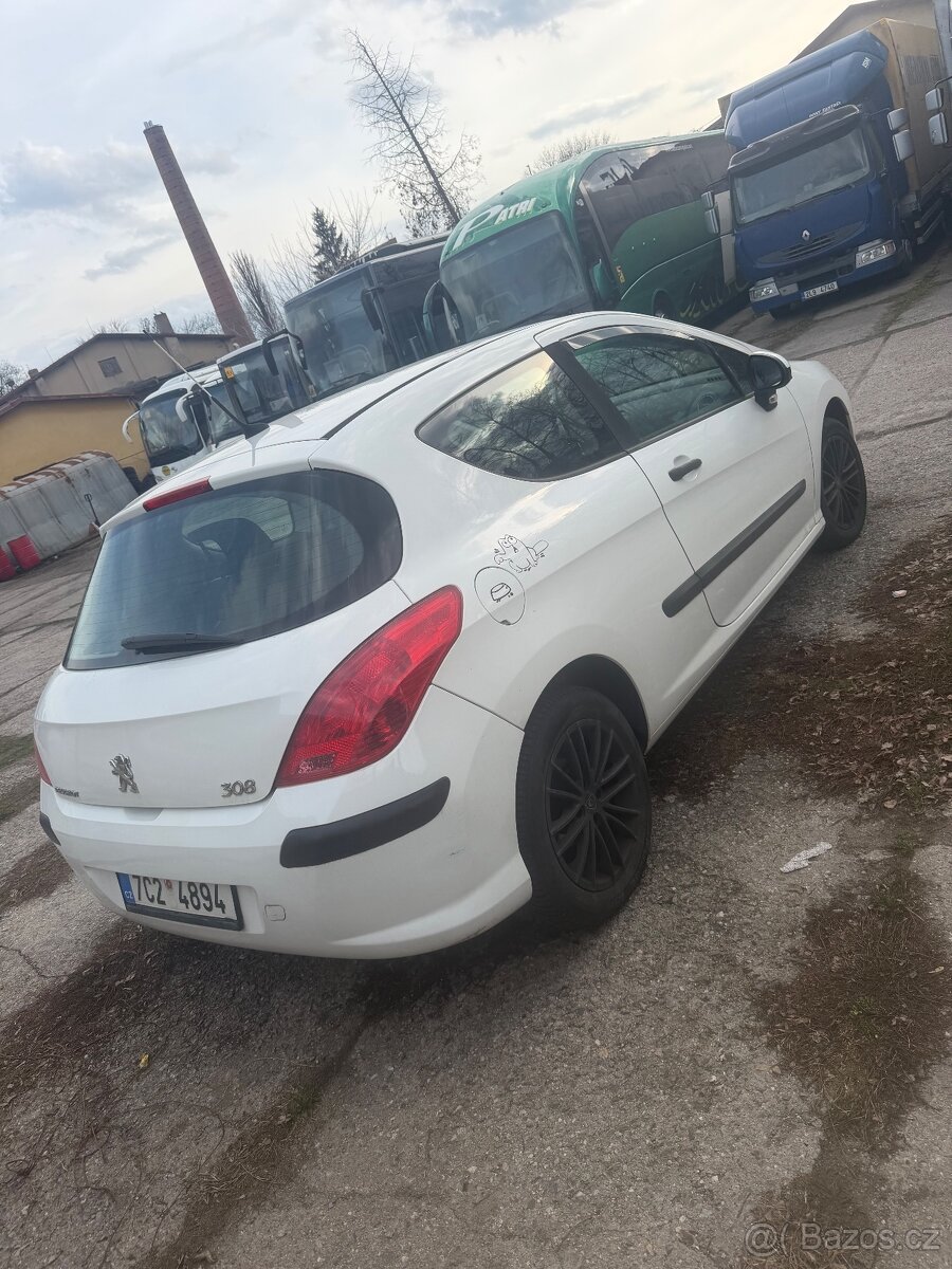 Peugeot 308 - 6