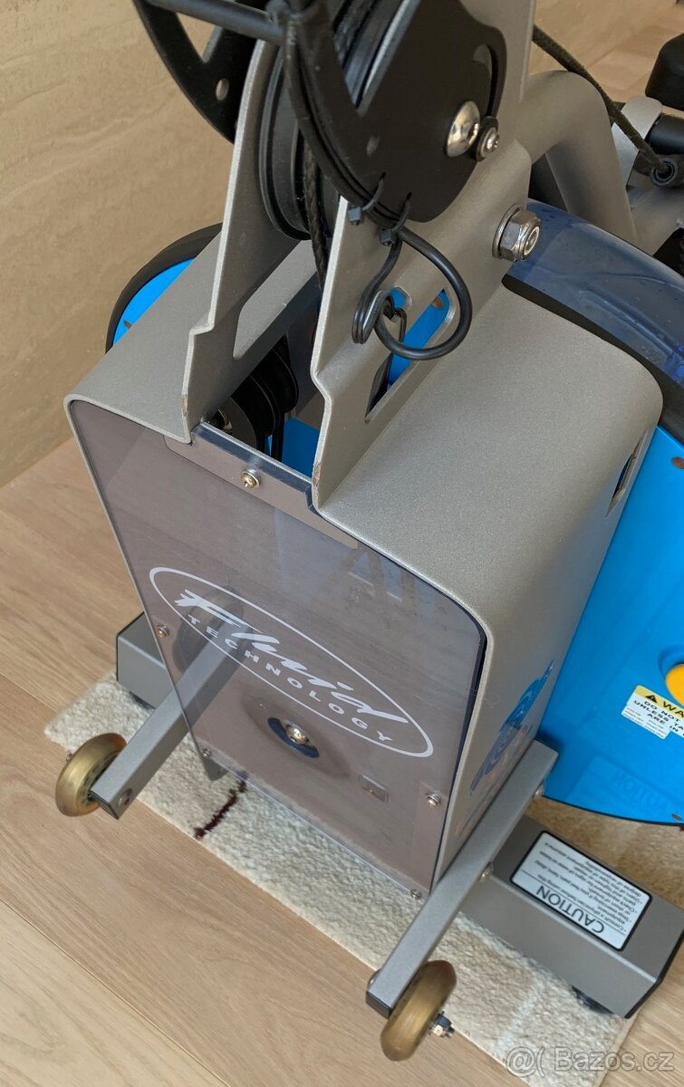 Veslovací trenažér FIRST DEGREE E-316 Fluid Rower - 6