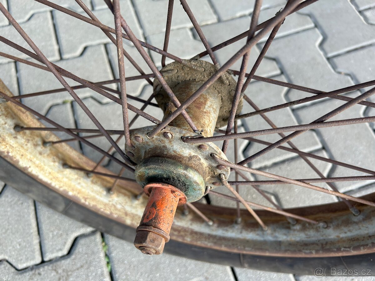 Kola Jawa Pérák - 6