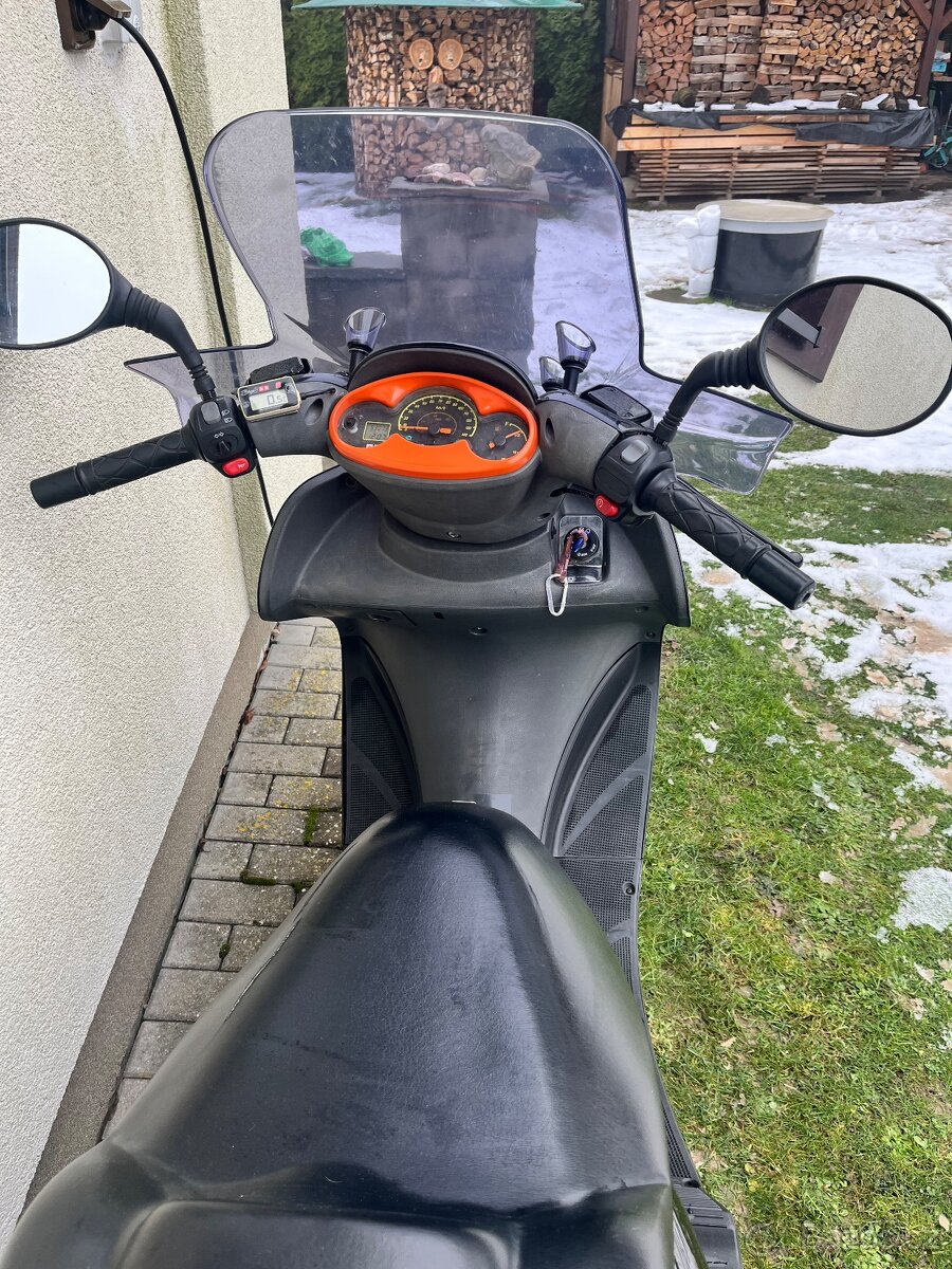 Yamaha Majesty 180 - 6