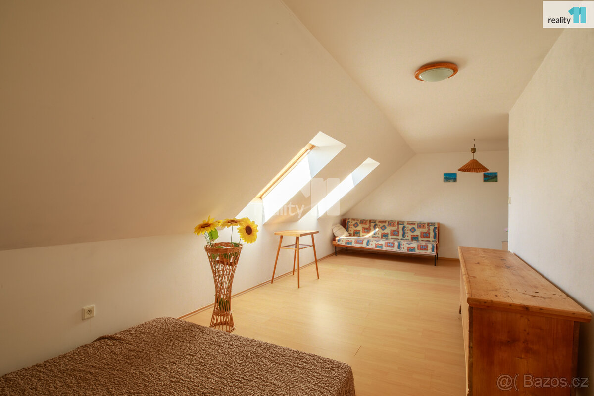 Chalupa nebo rodinný dům v Myslívě - 6