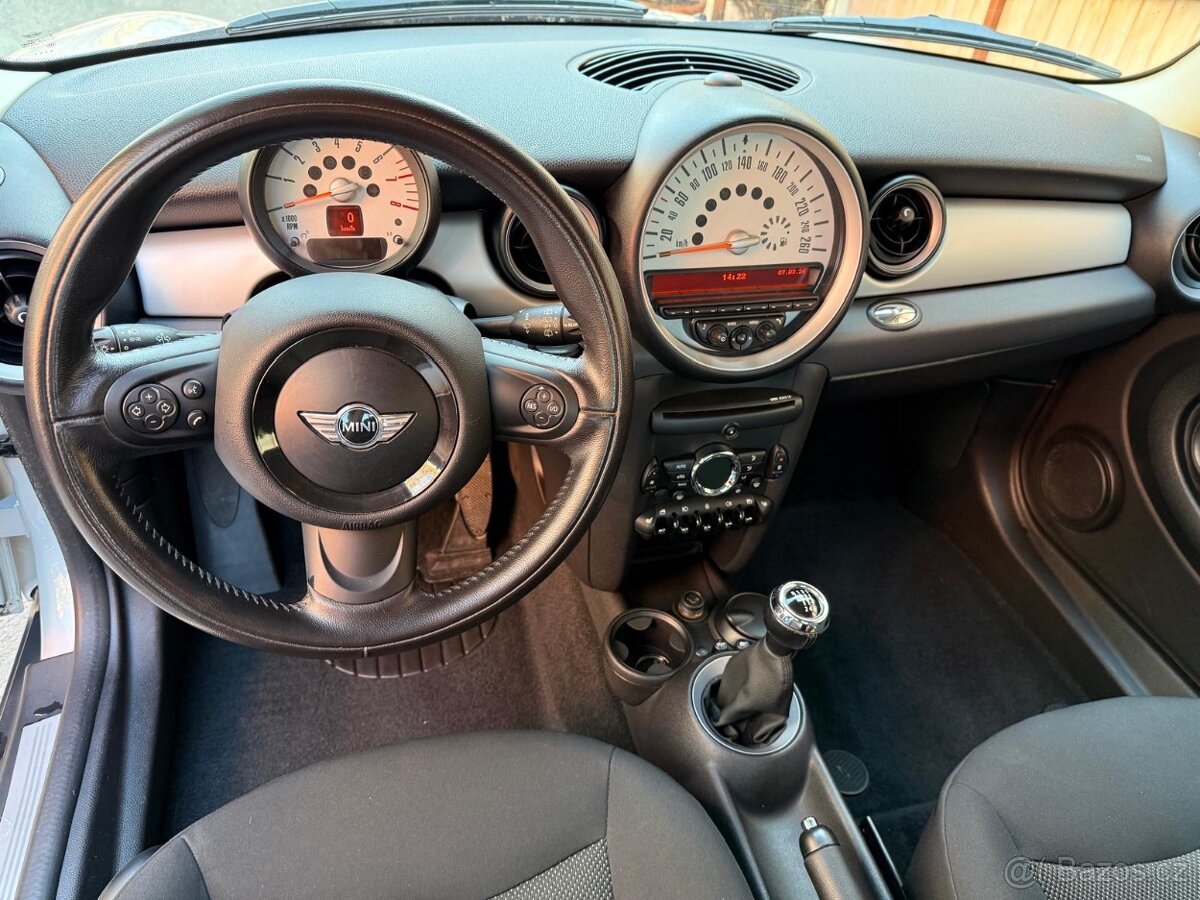 Mini Cooper 1,6i - 6