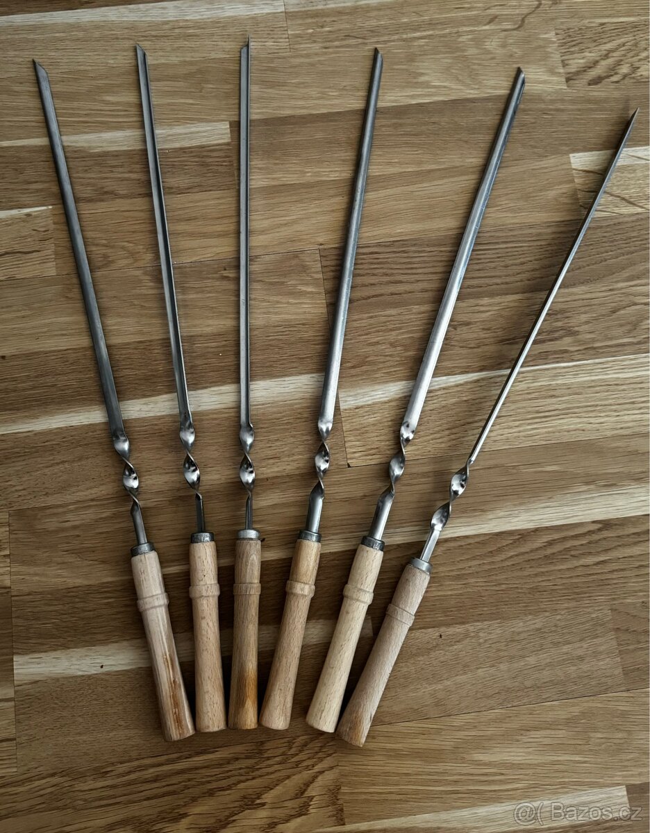 Jehly grilovací (Sampury na saslik)s drevēnou rukojetí (6ks) - 6