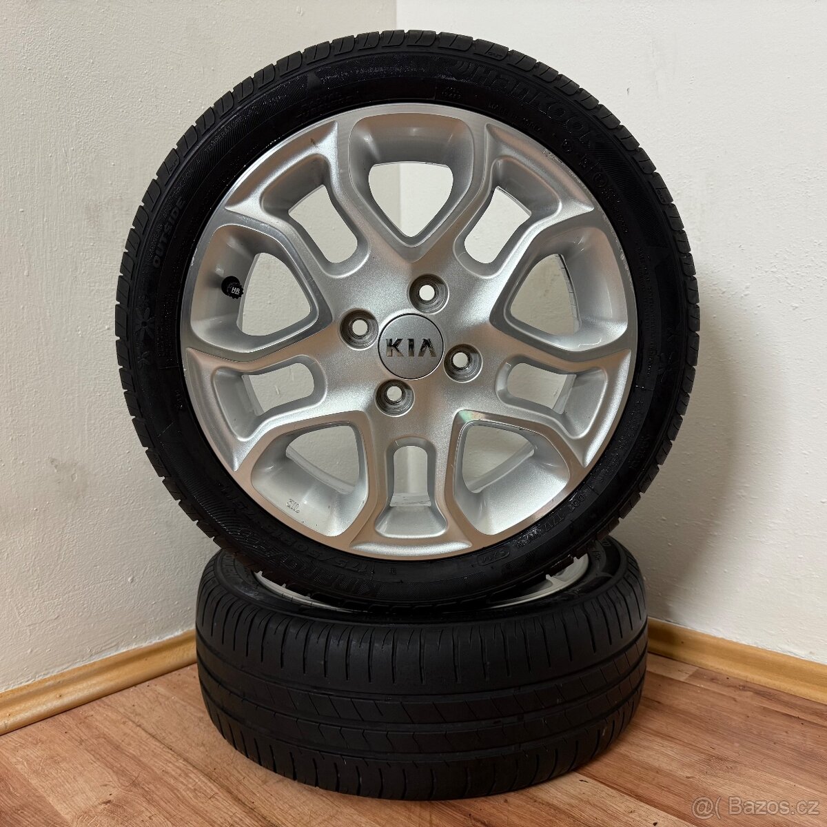 KIA PICANTO II 4x100 R15 ET52+LETNÍ 175/50R15 5/4mm - 6