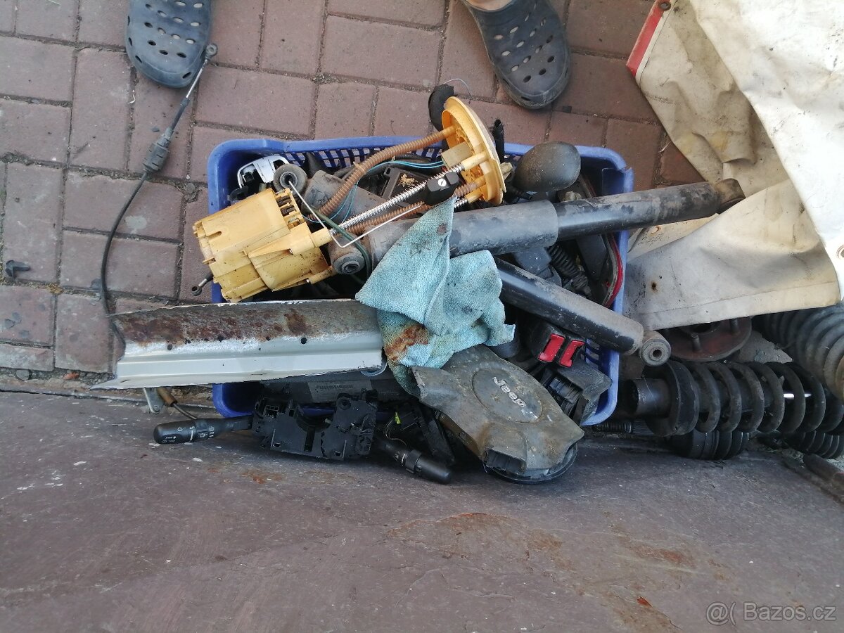 Jeep cherokee 2.8crd - 6