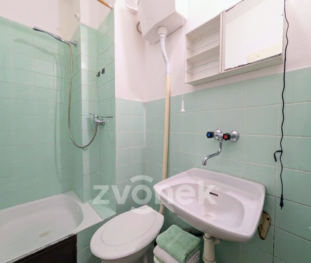 Prodej bytu 1+kk 22 m², Vsetín, ev.č. VS02827 - 6