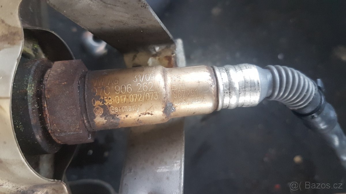 Octavia II 1.4 TSI 90kw díly motoru a spojka - 6