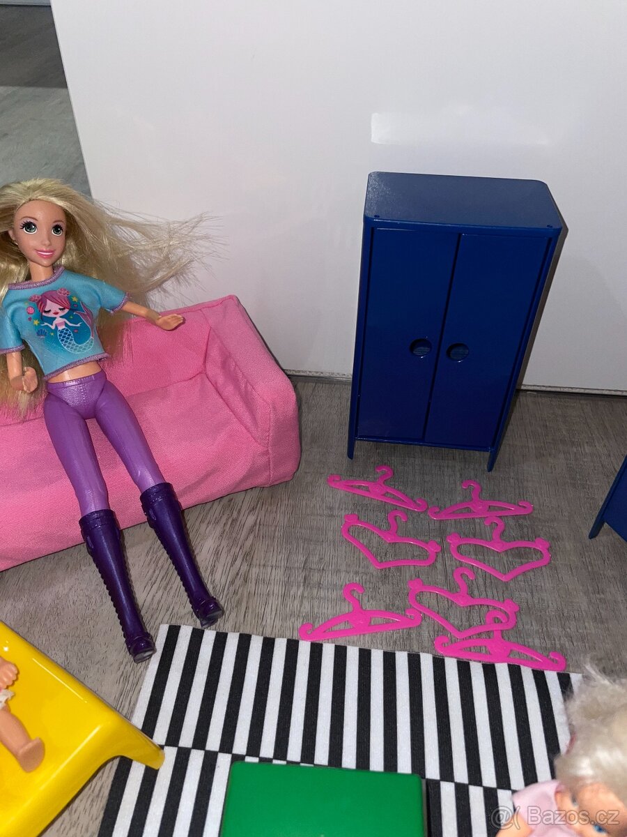Nábytek Ikea Huset + panenky - 6