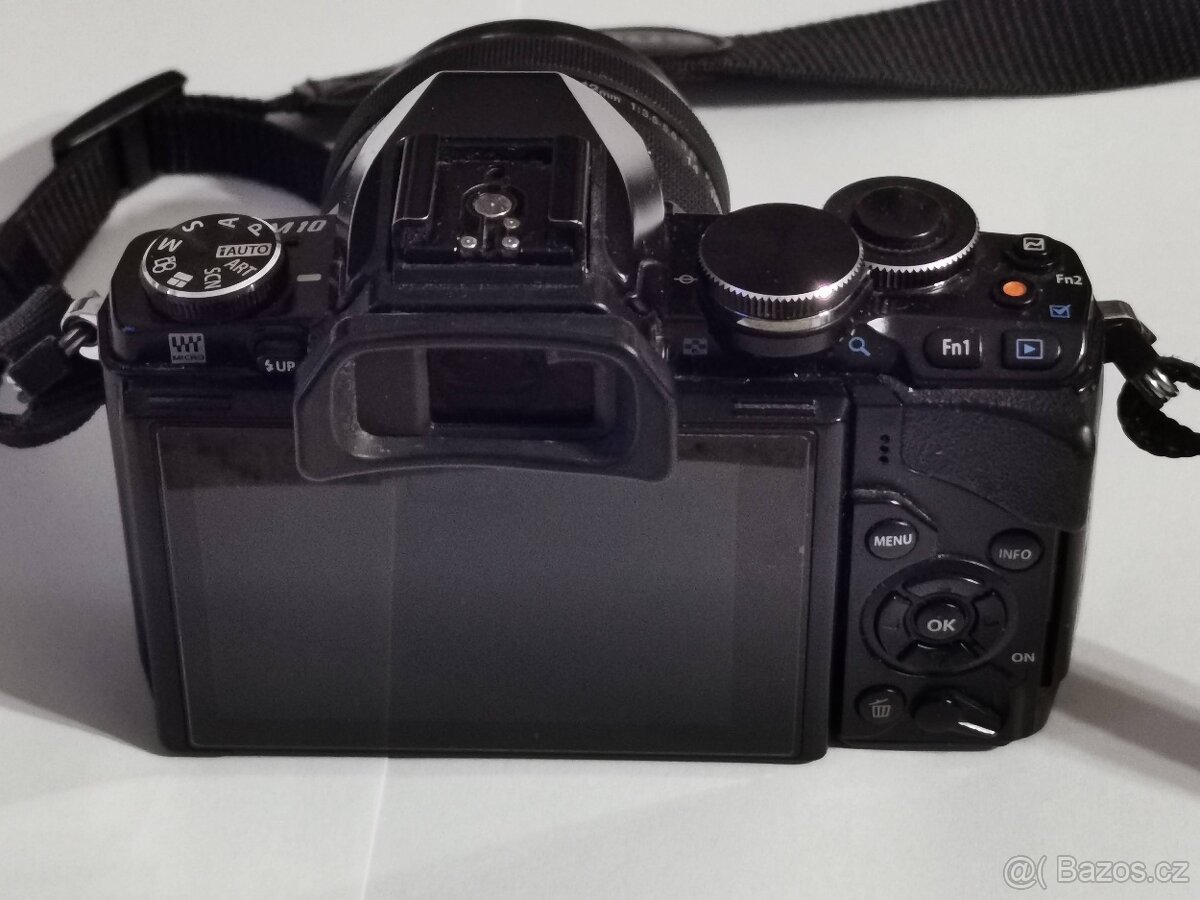 Prodám Olympus OM-D M10 s objektivem Olympus 14-42 IIR - 6