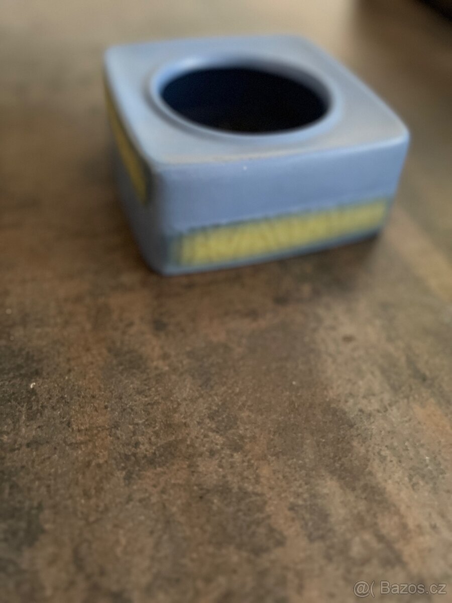 Čtvercové japonské talíře + váza zdarma - 6