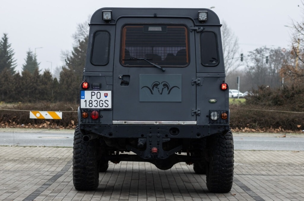 Land Rover Defender 110 SW, 90kW, (2007) - 6
