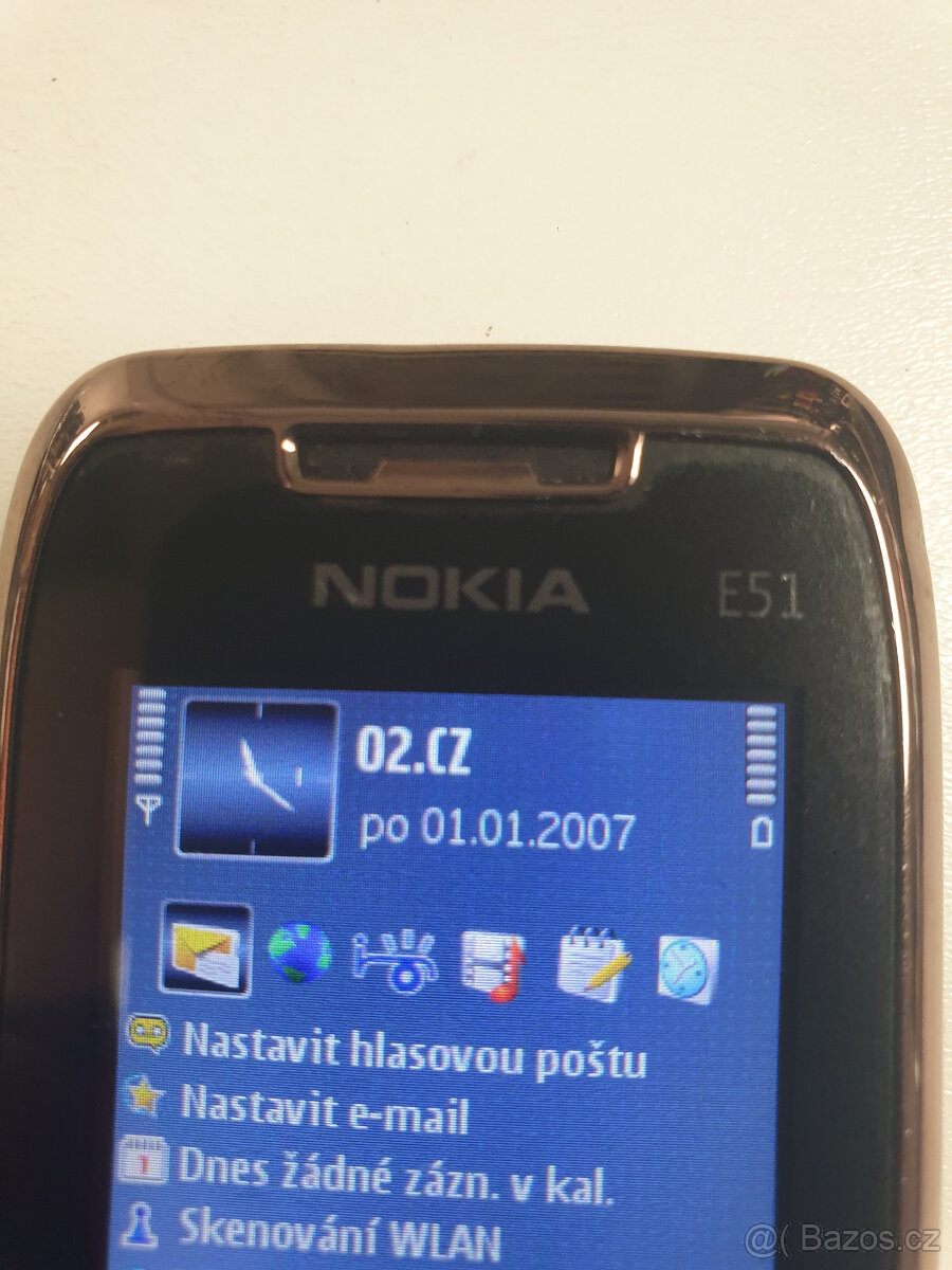 Nokia E51 - 6