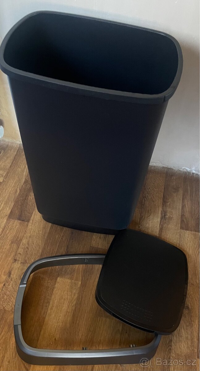 Odpadkový koš Rotho 50 l - 6