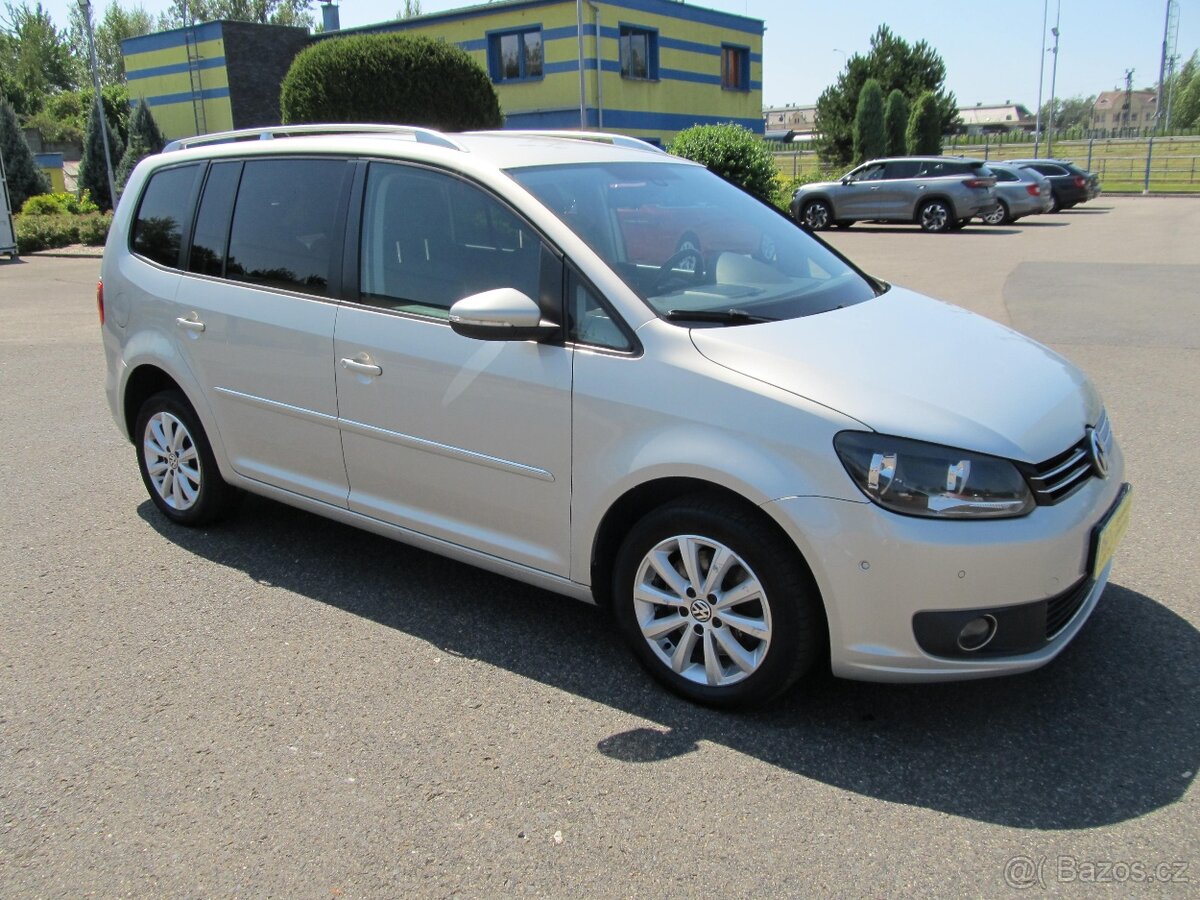 Volkswagen Touran 2.0 TDI 7 míst - 6