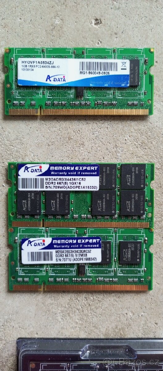 RAM paměti notebooku DRR2 A DDR3 - 6