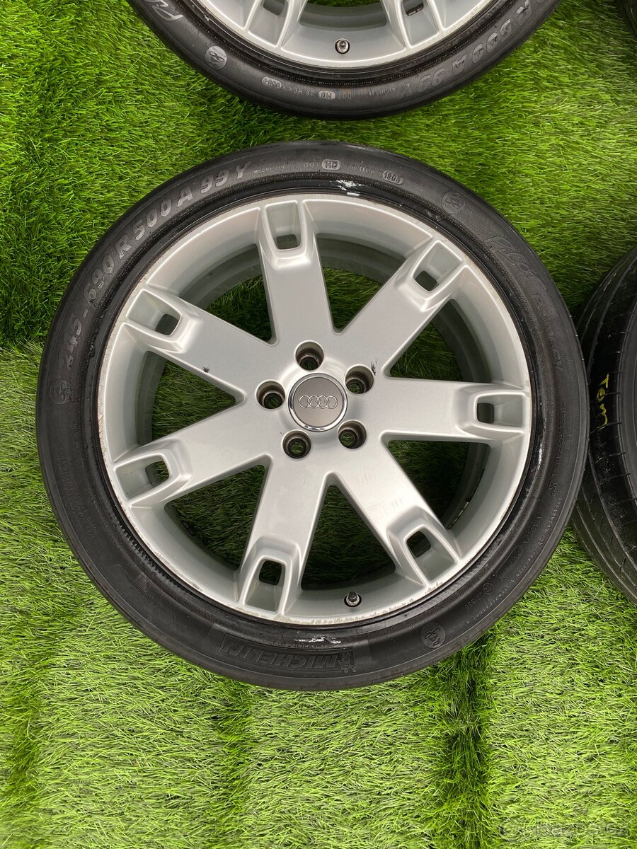 Audi A8 PAX kola - 6