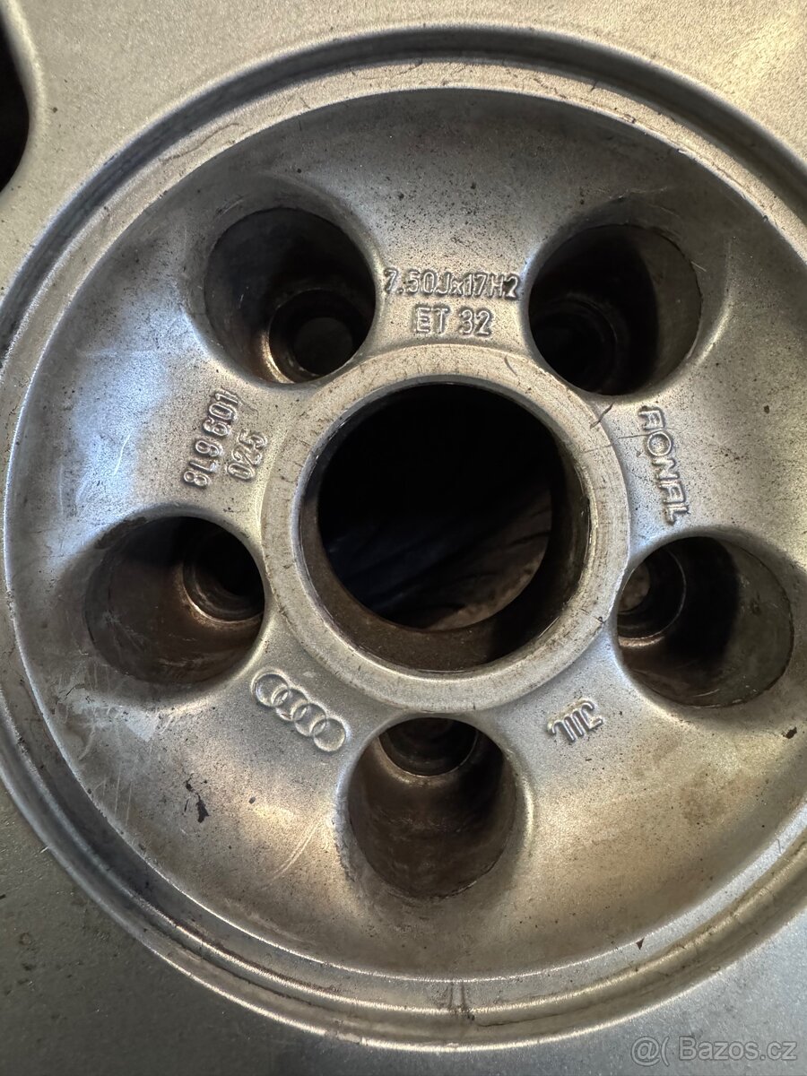 Alu audi S3 r17 et32 5x100 + semislick - 6