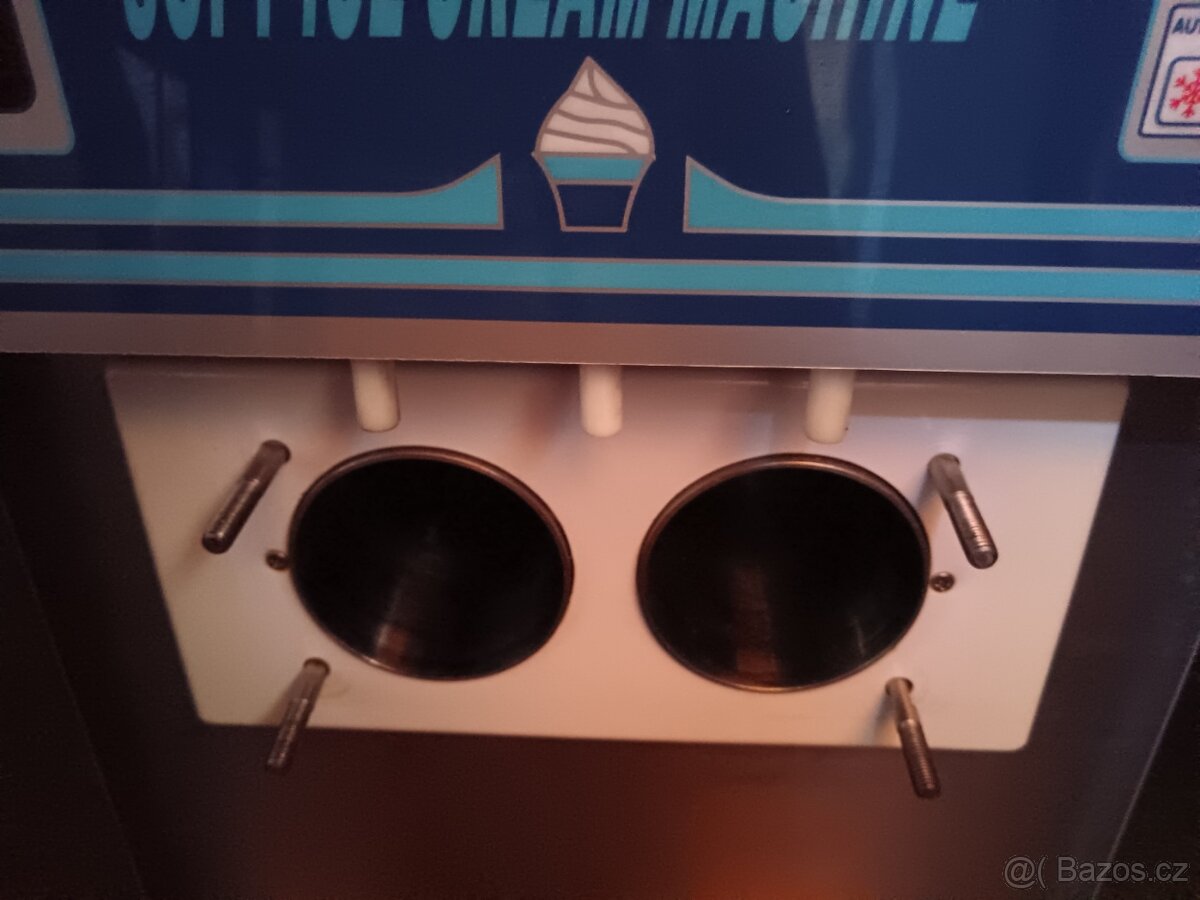 Zmrzlinový stroj - 6